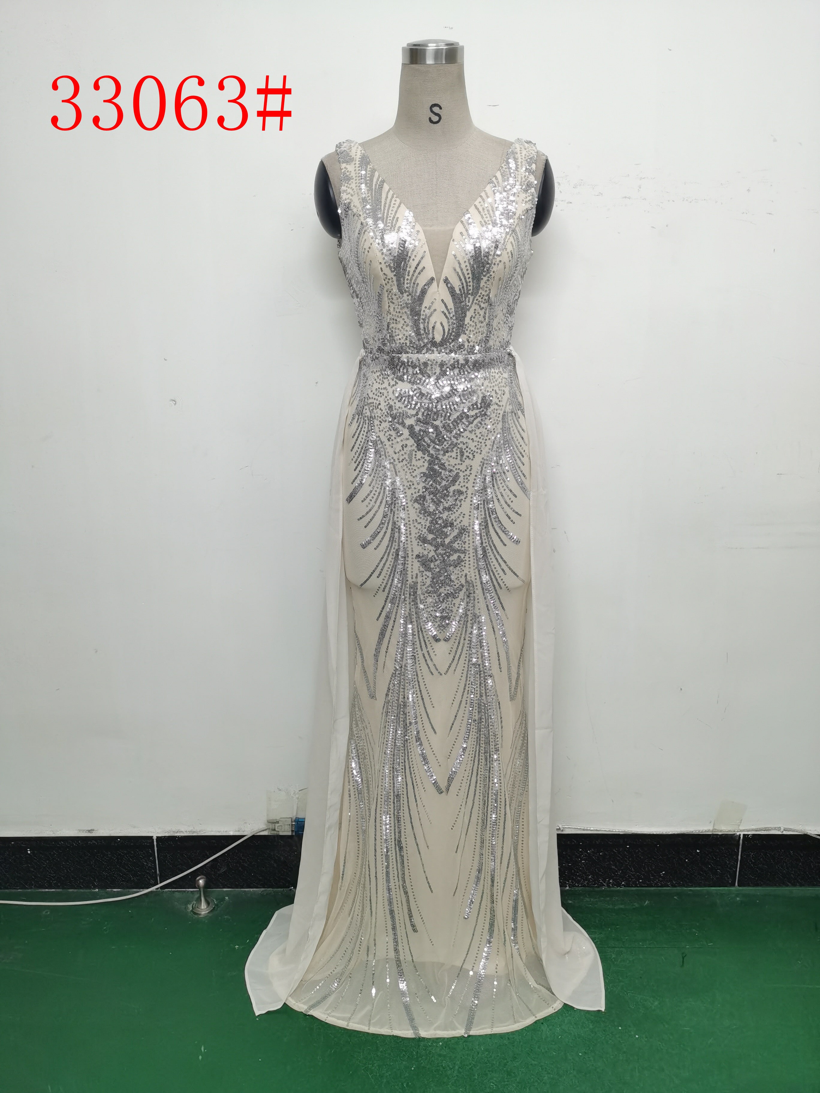 Elegant Sequin Rhinestone Chain Evening Dress 25