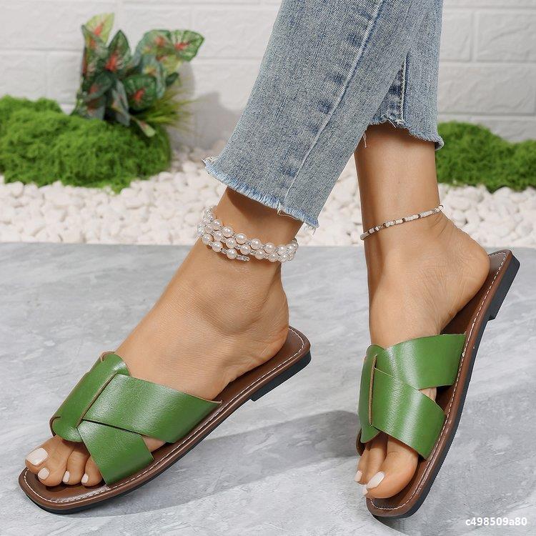 Summer Plus Size women's fashionable leather flip flops outdoor wear flat slippers 19