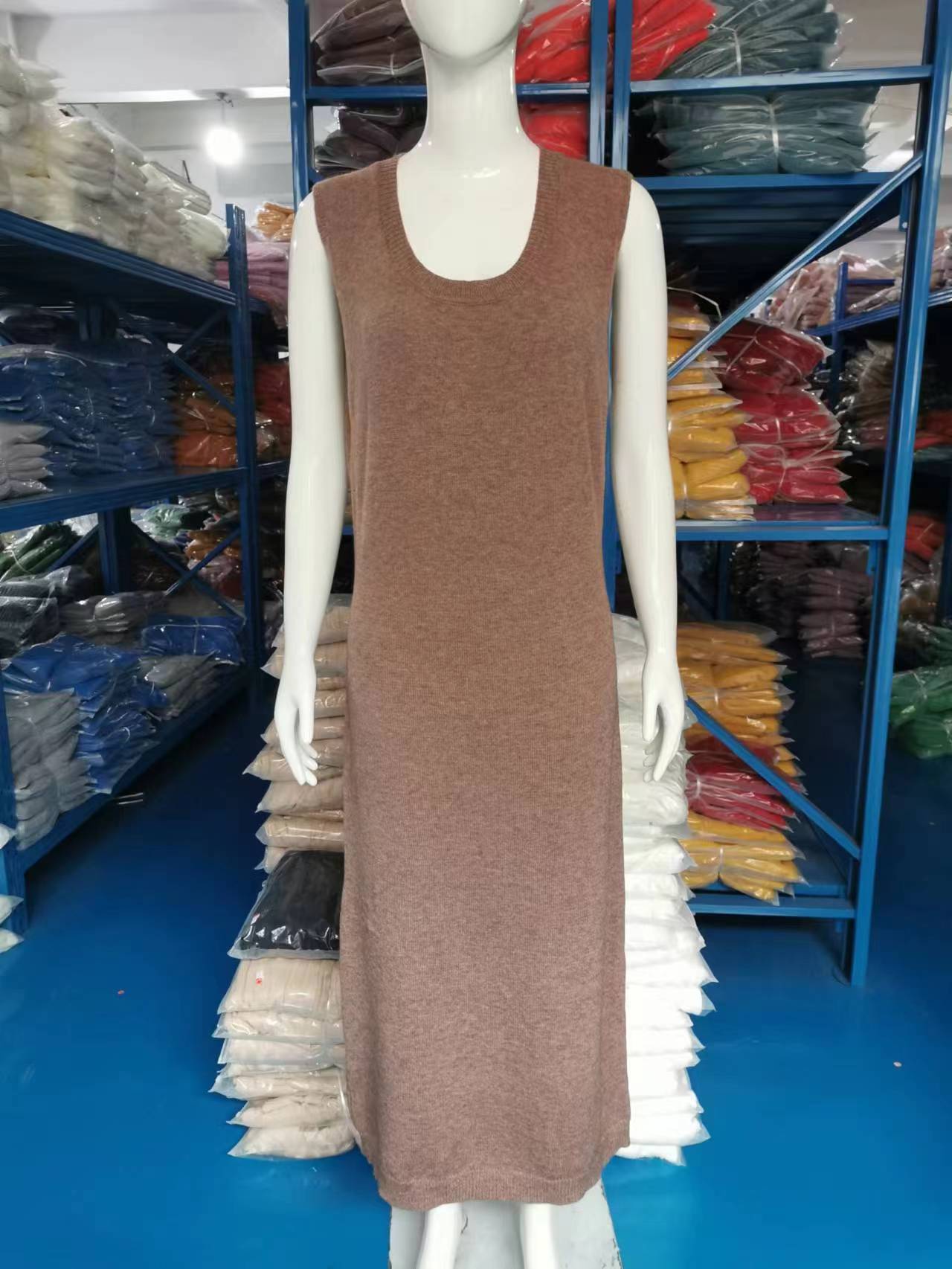 Solid Color Turtleneck Bodycon Two-Piece Autumn And Winter Knitting Skirt Set For Women 14