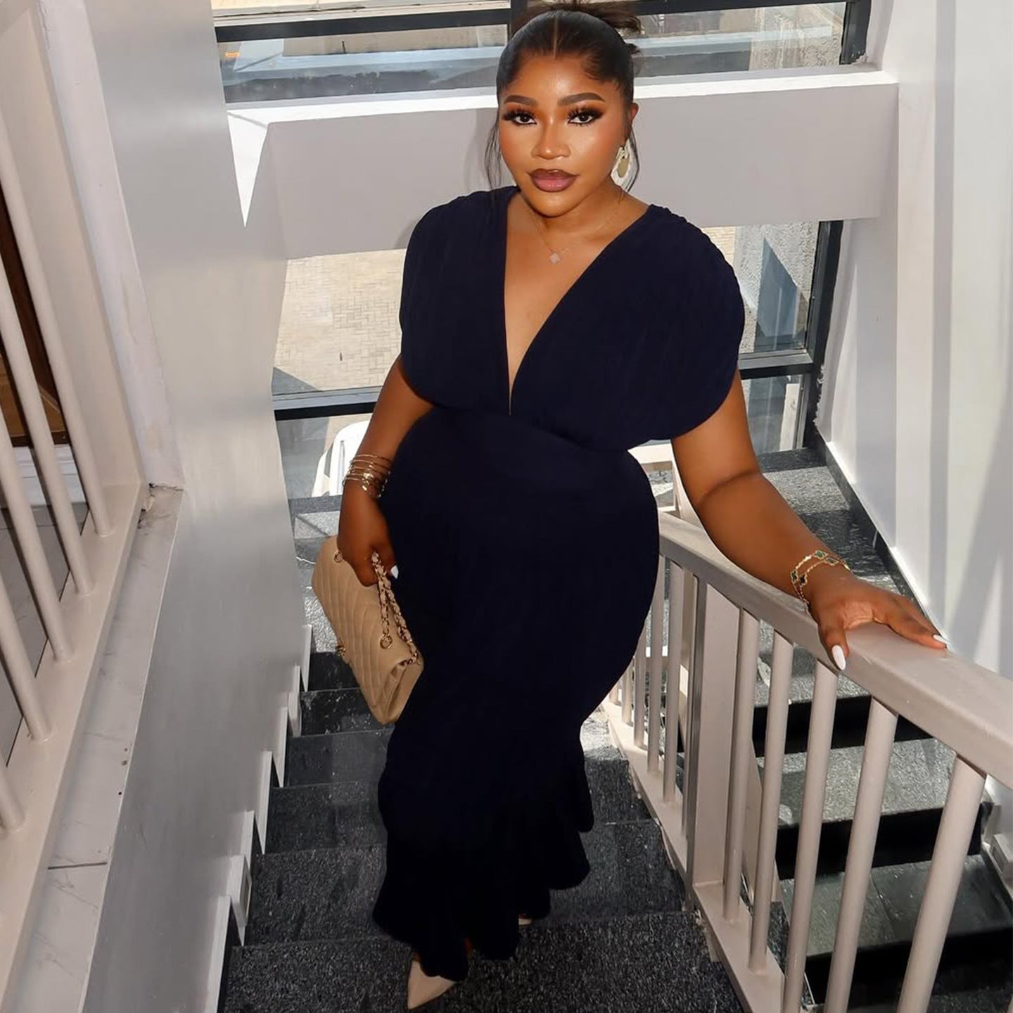 Women Summer Navy V-Neck Puff Sleeve Ruffle Dress 5