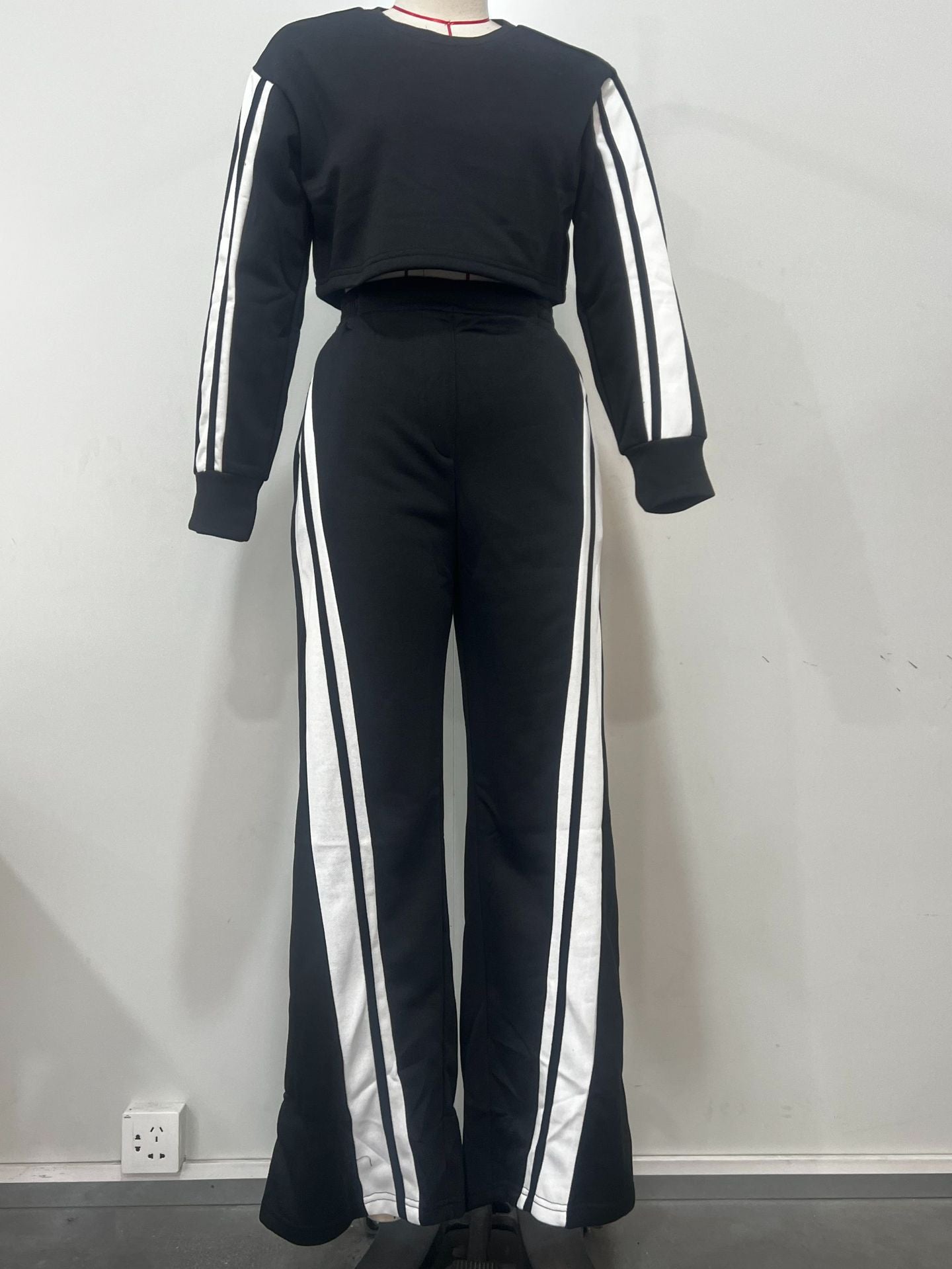 Women Striped Top and Pants Two Piece Set 9