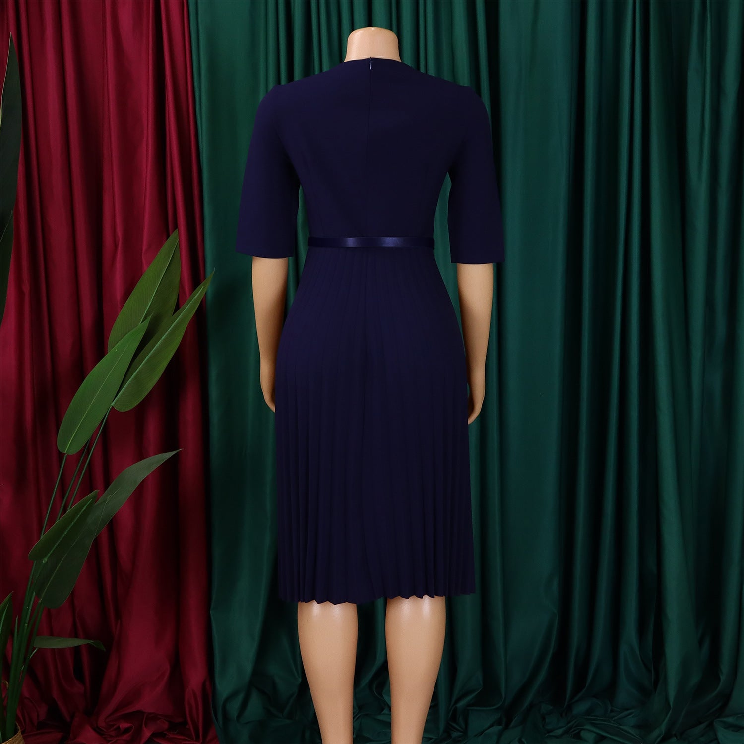 Women's Summer Fashion V-Neck Solid Color Plus Size Pleated African Dress 22