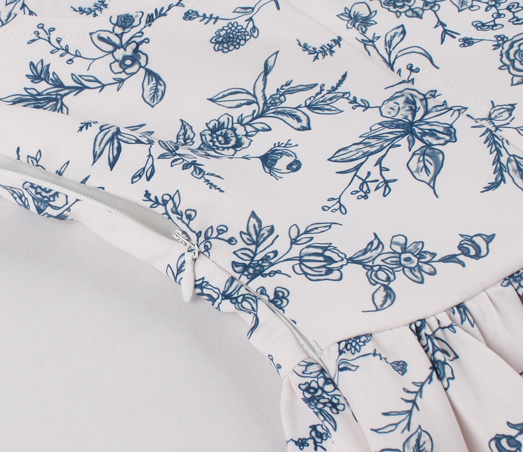 Sexy Floral Print V Neck Strap A-Line Mini Dress 7