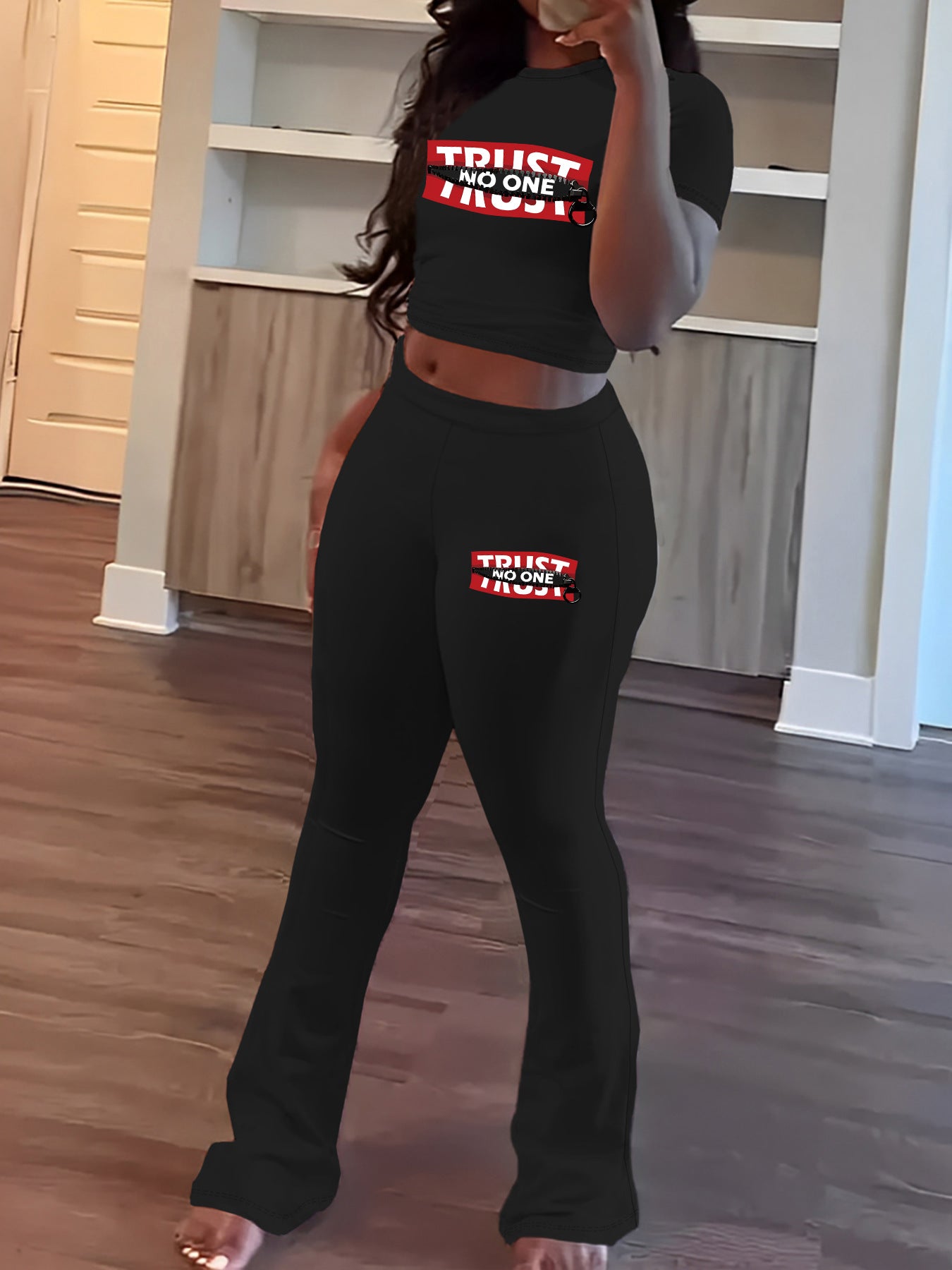 Spring Printed Short Sleeve Round Neck Top and Long Pants Two-Piece Set for Women 10