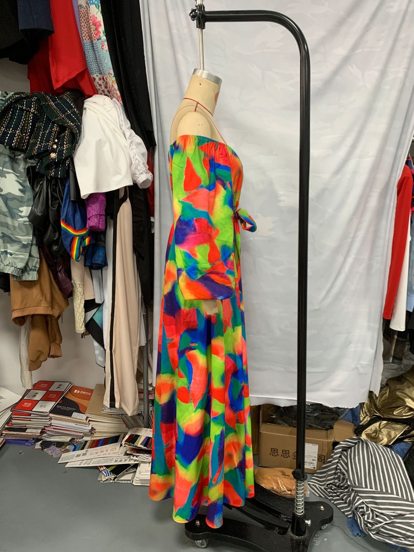 Spring Women Sexy Off Shoulder Bubble Long Sleeve Print Slim Waist Long Dress 5