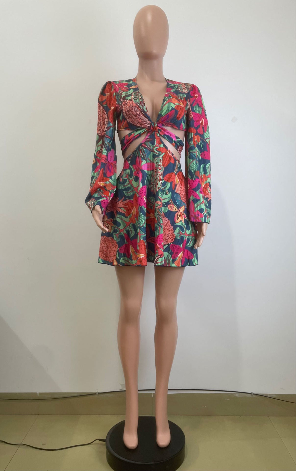 Women's Spring Summer Floral Deep V Bell Bottom Sleeve Tied Crop Top Short Skirt Two-Piece Set 13