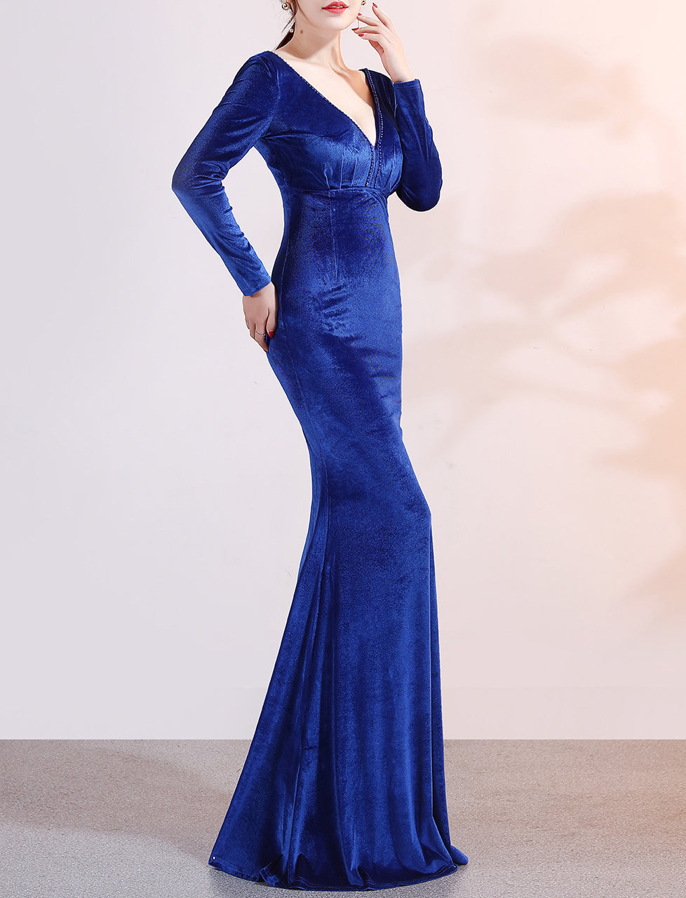 Women Long-Sleeved Velvet Evening Dress Formal Party Autumn And Winter Long Fishtail Party Dress 10