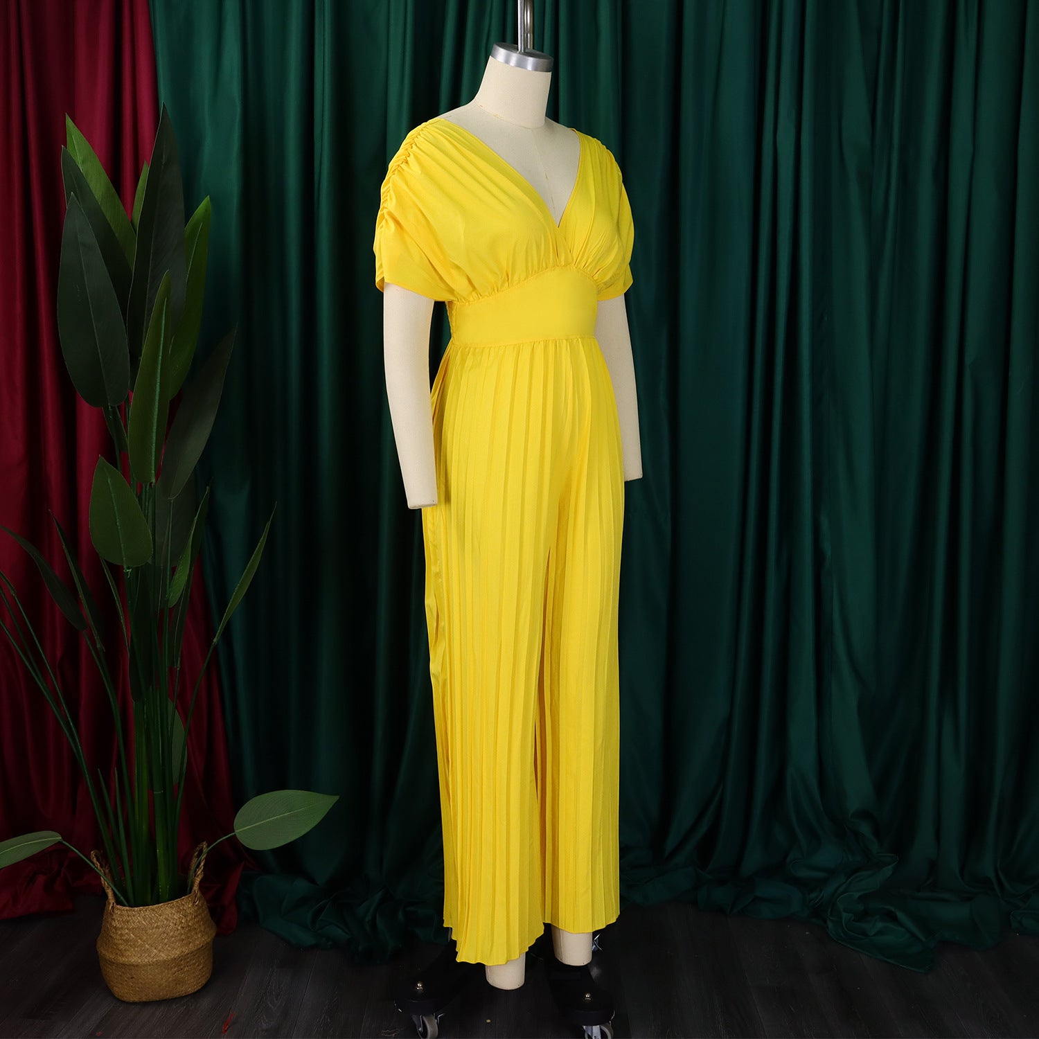 Women V-Neck Solid Sexy Pleated Jumpsuit 16