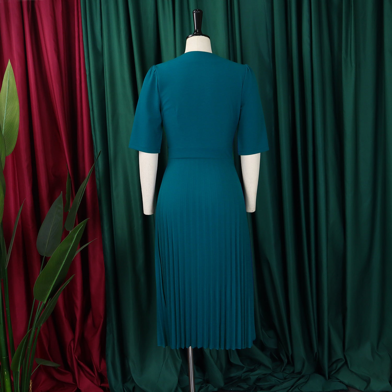 Women's Summer V-Neck Fashion Short Sleeve Solid Color Elegant Pleated African Dress 13