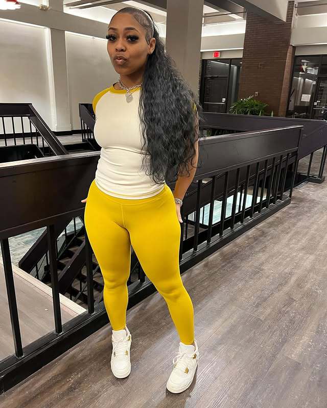 Women's High-Stretch Yoga Set with Bandana 5