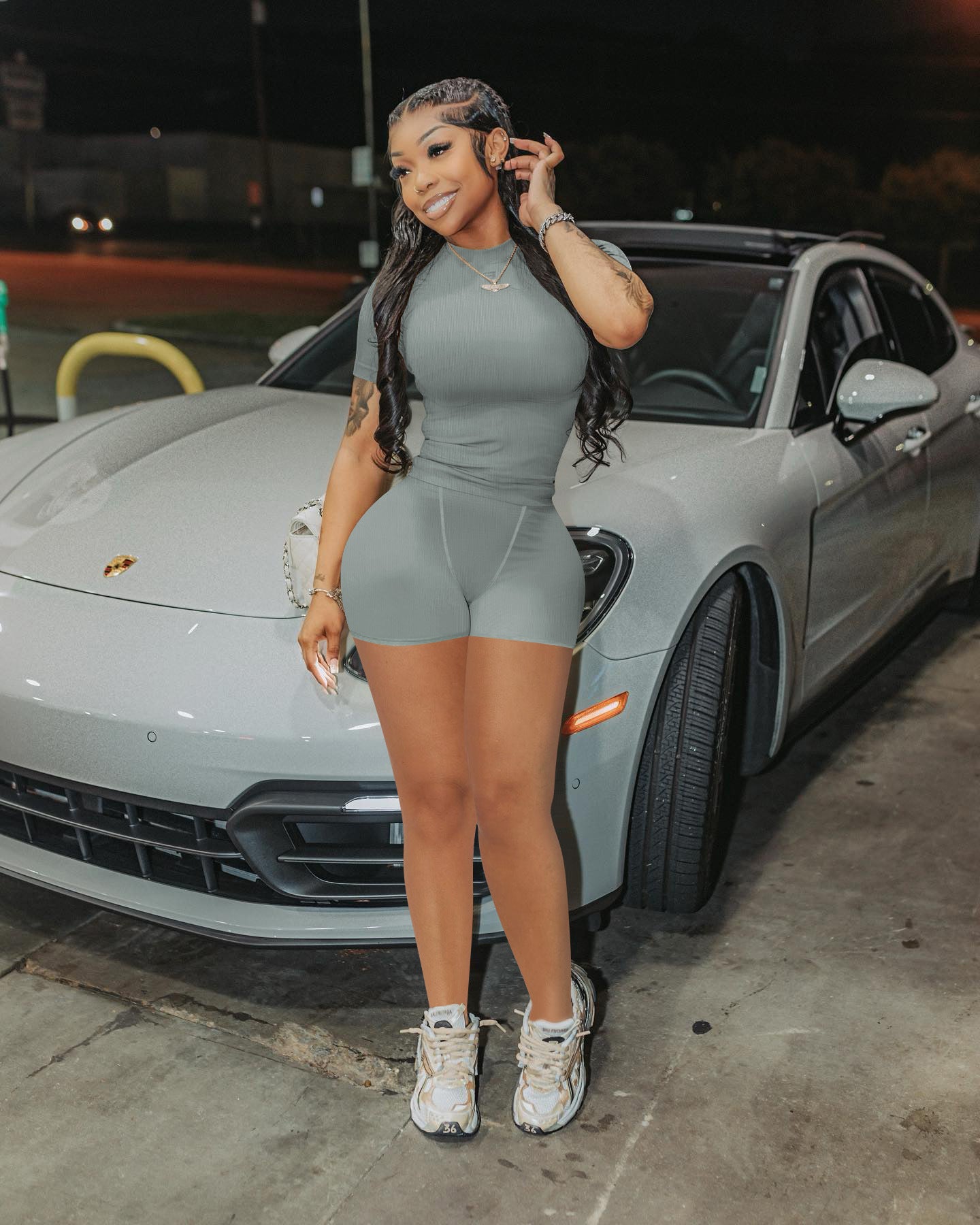 Women Sexy Solid Short Sleeve Top and Shorts Two-piece Set 4