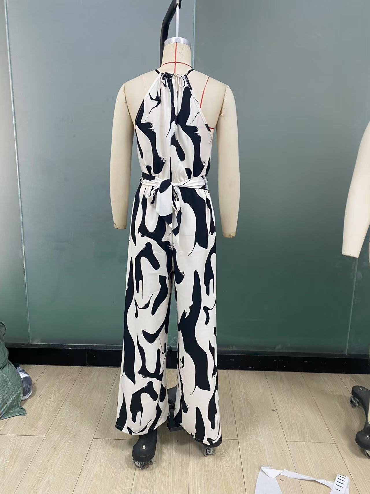 Spring/Summer Zebra Print Wide-Leg Jumpsuit 6