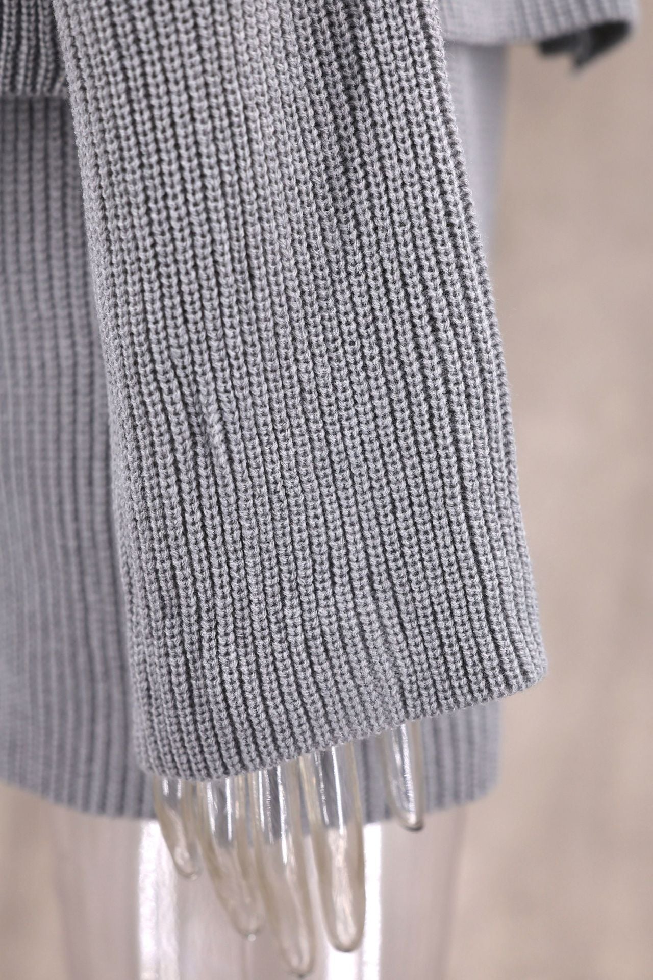 Autumn And Winter Fashionable Turndown Collar Bell Bottom Sleeve Cardigan Short Skirt Woolen Two Piece Set 18