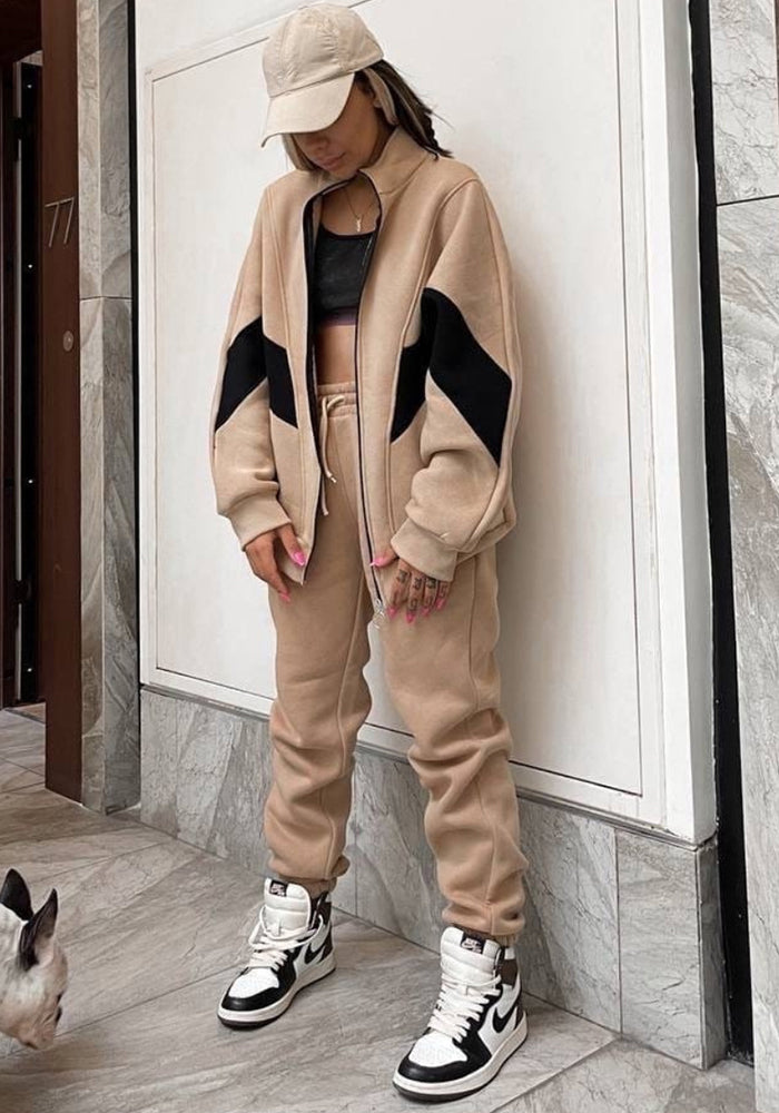 Women long-sleeved Casual Top and Pants sports two-piece suit