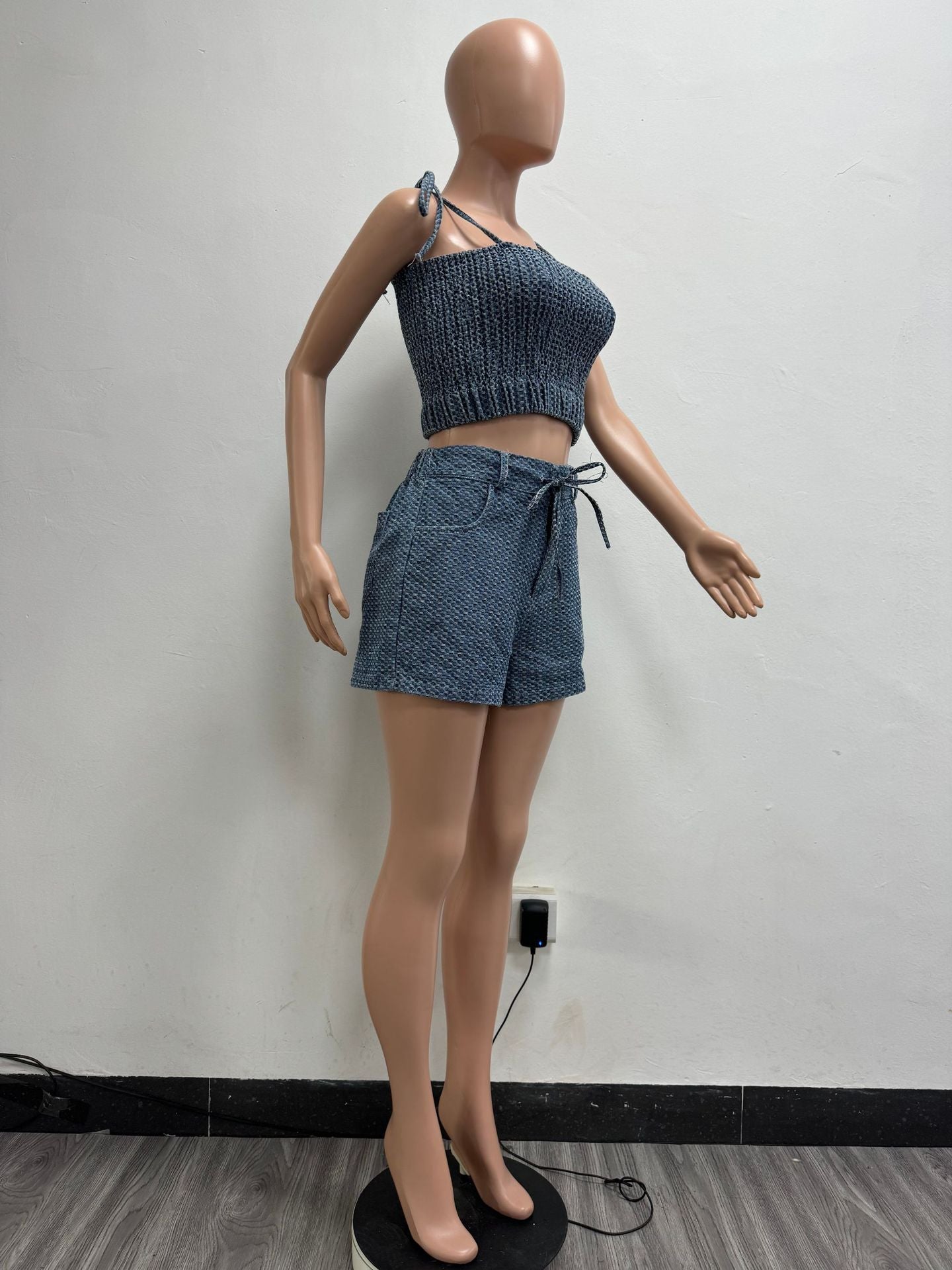 Women Sexy Stretchy Denim Strapless Casual Top and Shorts Two-piece Set 9