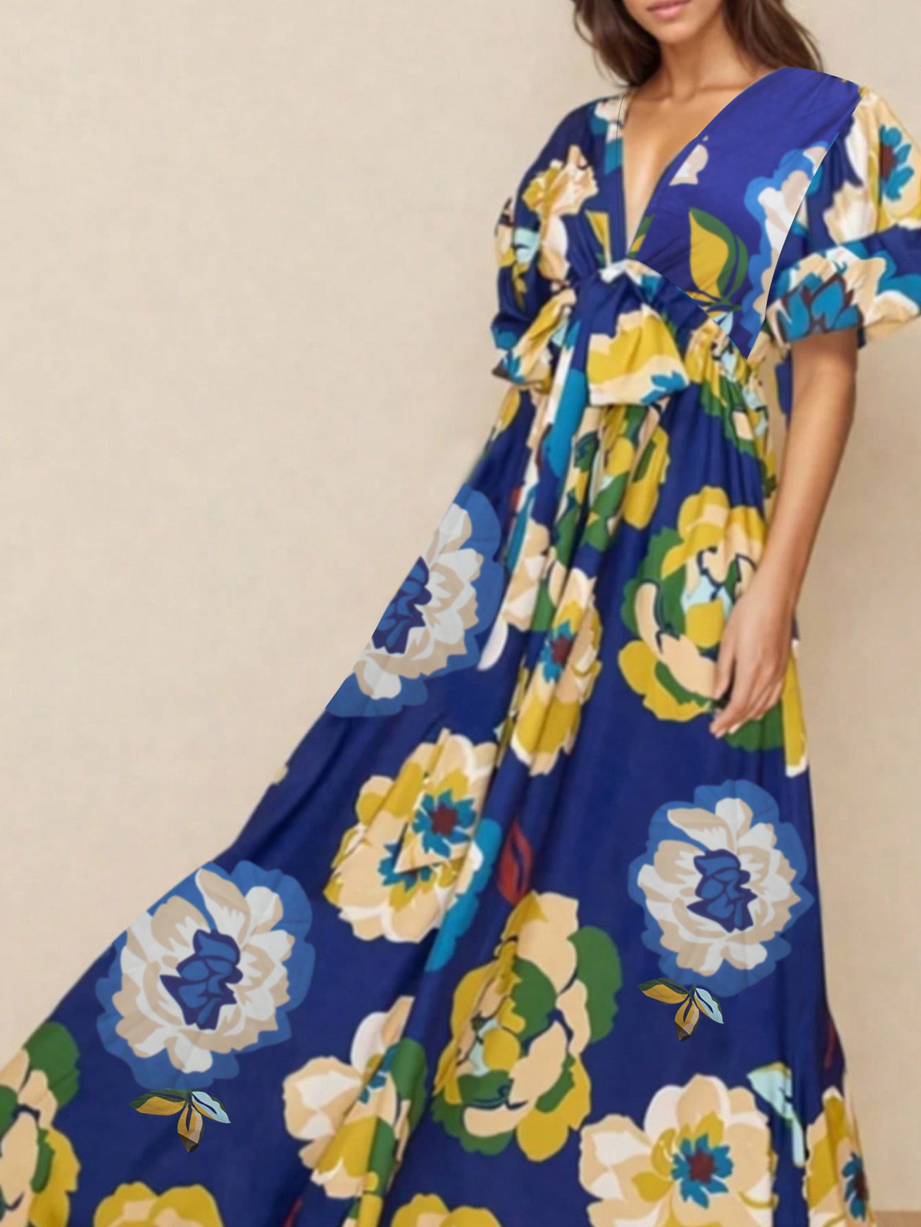 Plus Size Women Elegant V-Neck Short Sleeve Dress 4