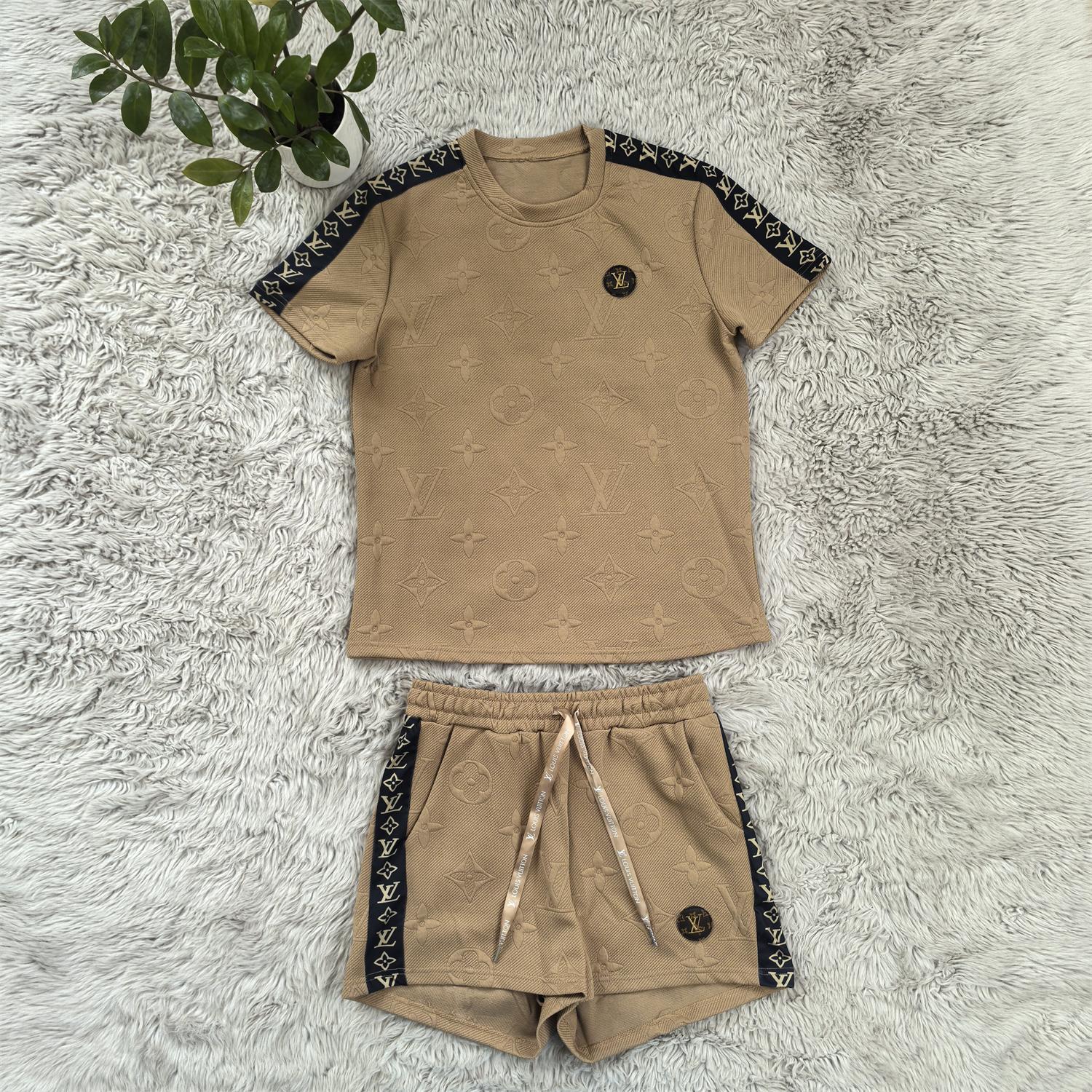 Women Jacquard Short Sleeve Top and Shorts Sports Two Piece Set 13