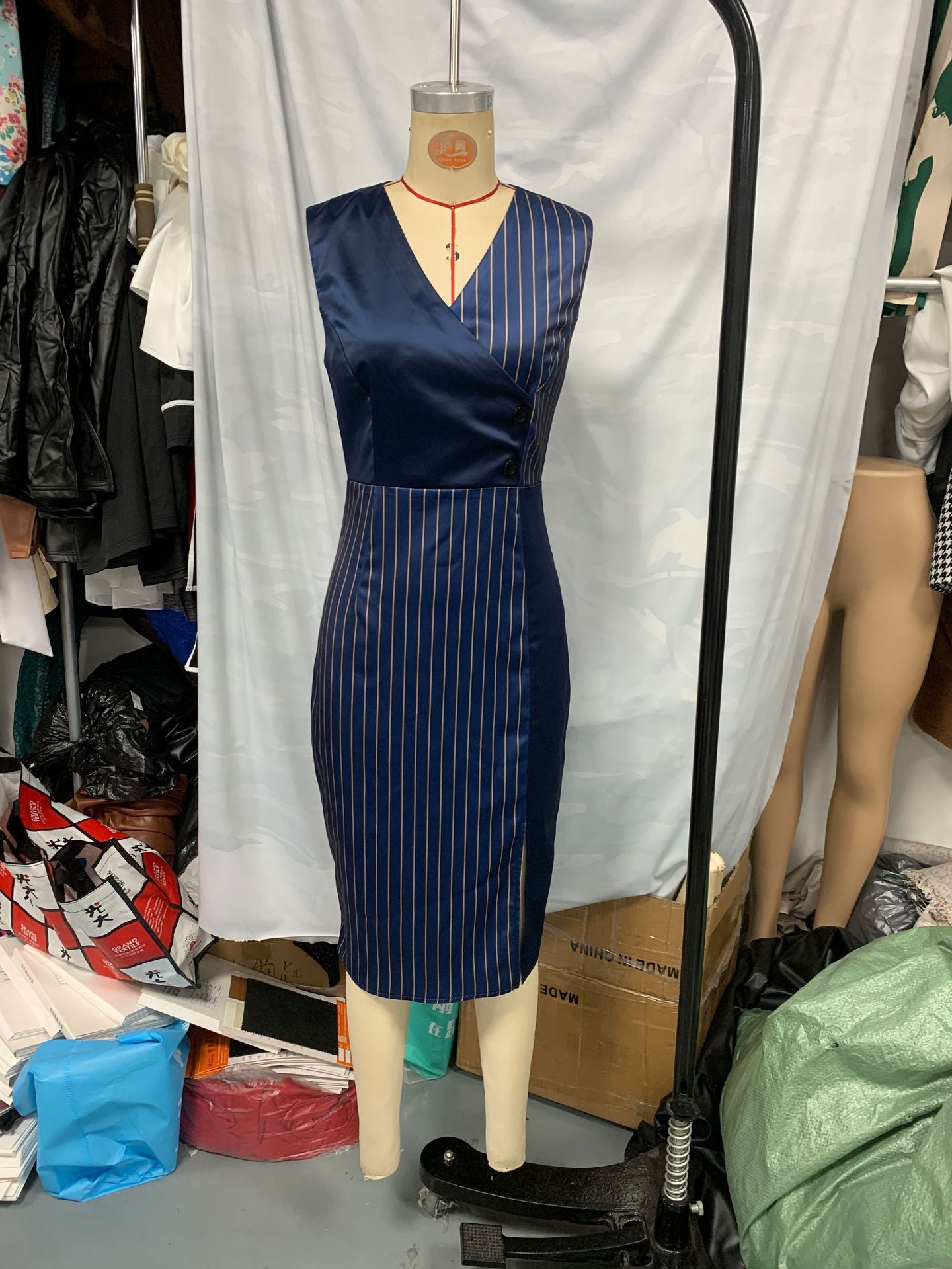 Women's Striped V-Neck Sleeveless Fashion Chic Elegant Slim Waist Slit Dress 8