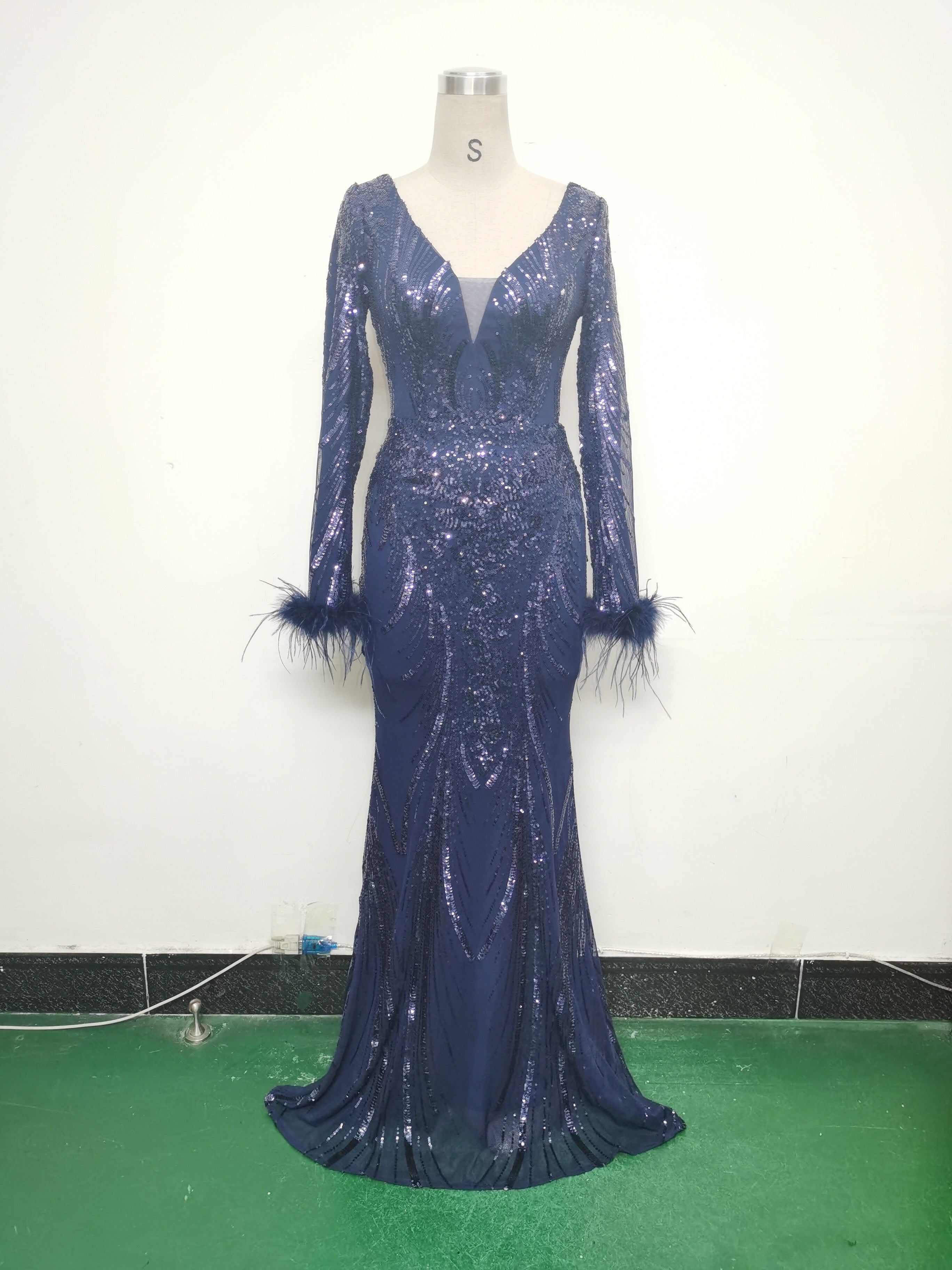 Women Positioning Flower Ostrich Feather Evening Dress 28