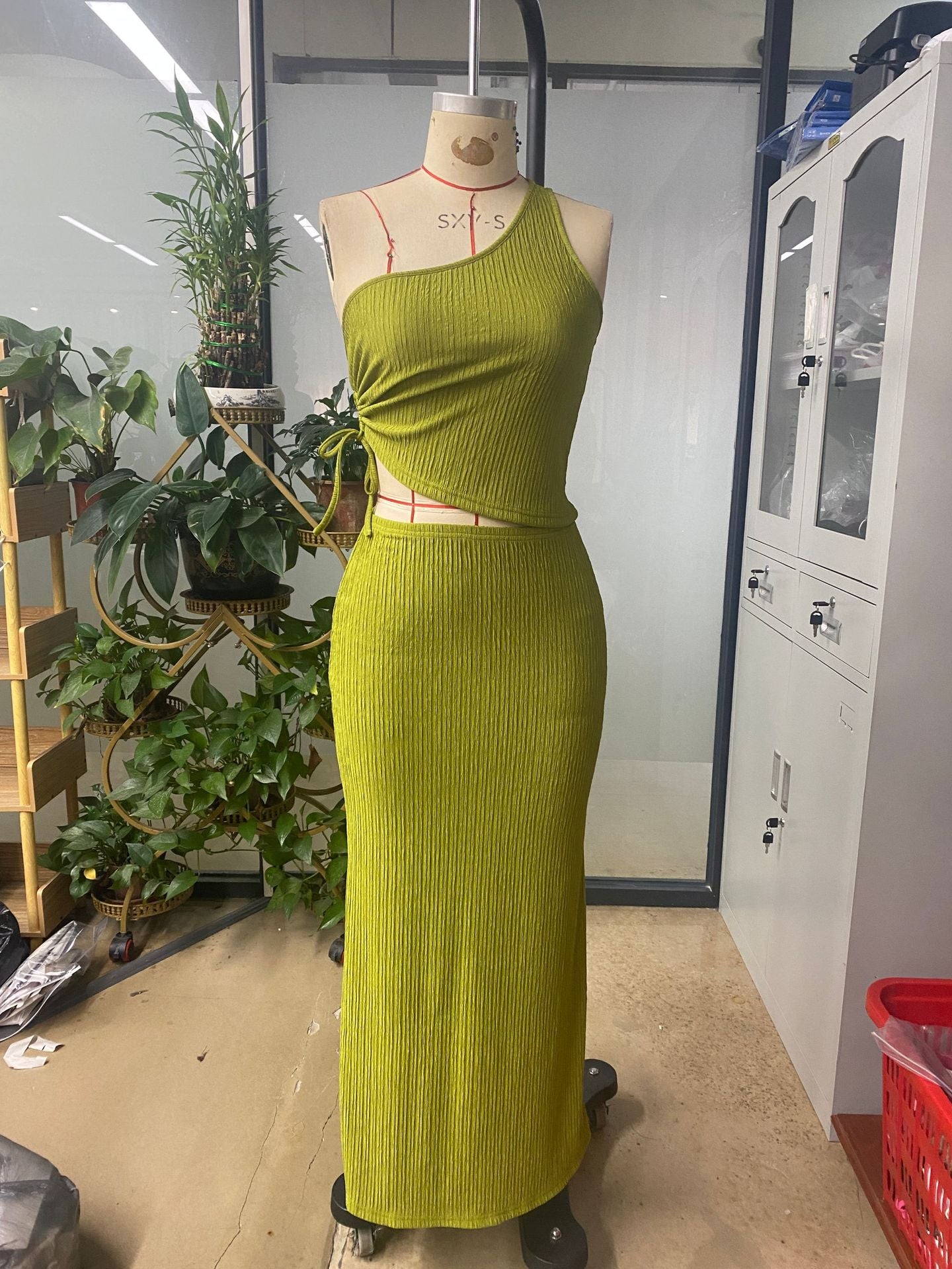 Women Spring/Autumn Sleeveless Top and Skirt Two-Piece Set 5