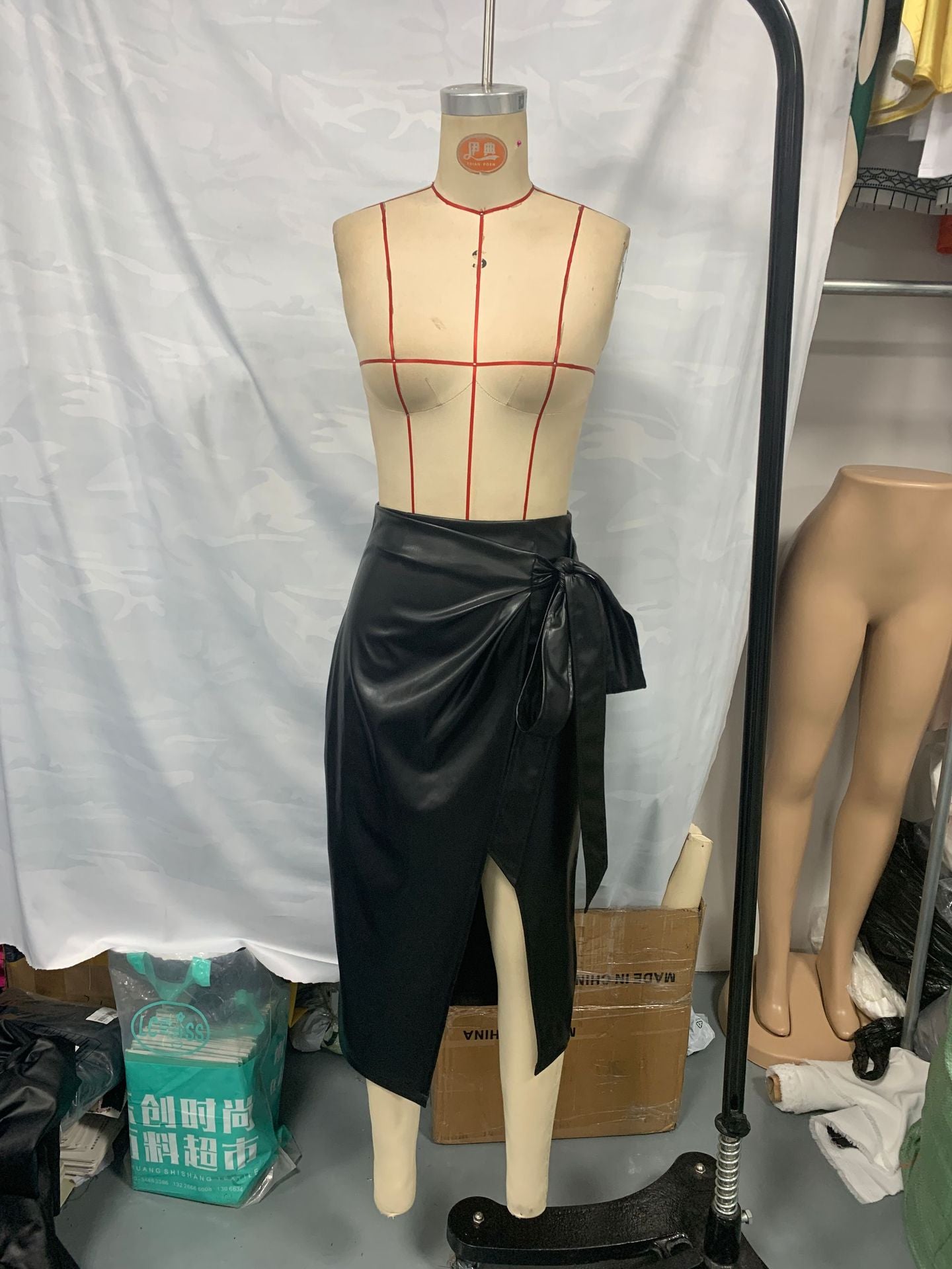 Fashion High Waist Slit Sexy PU Leather Tie-Waist Skirt 8