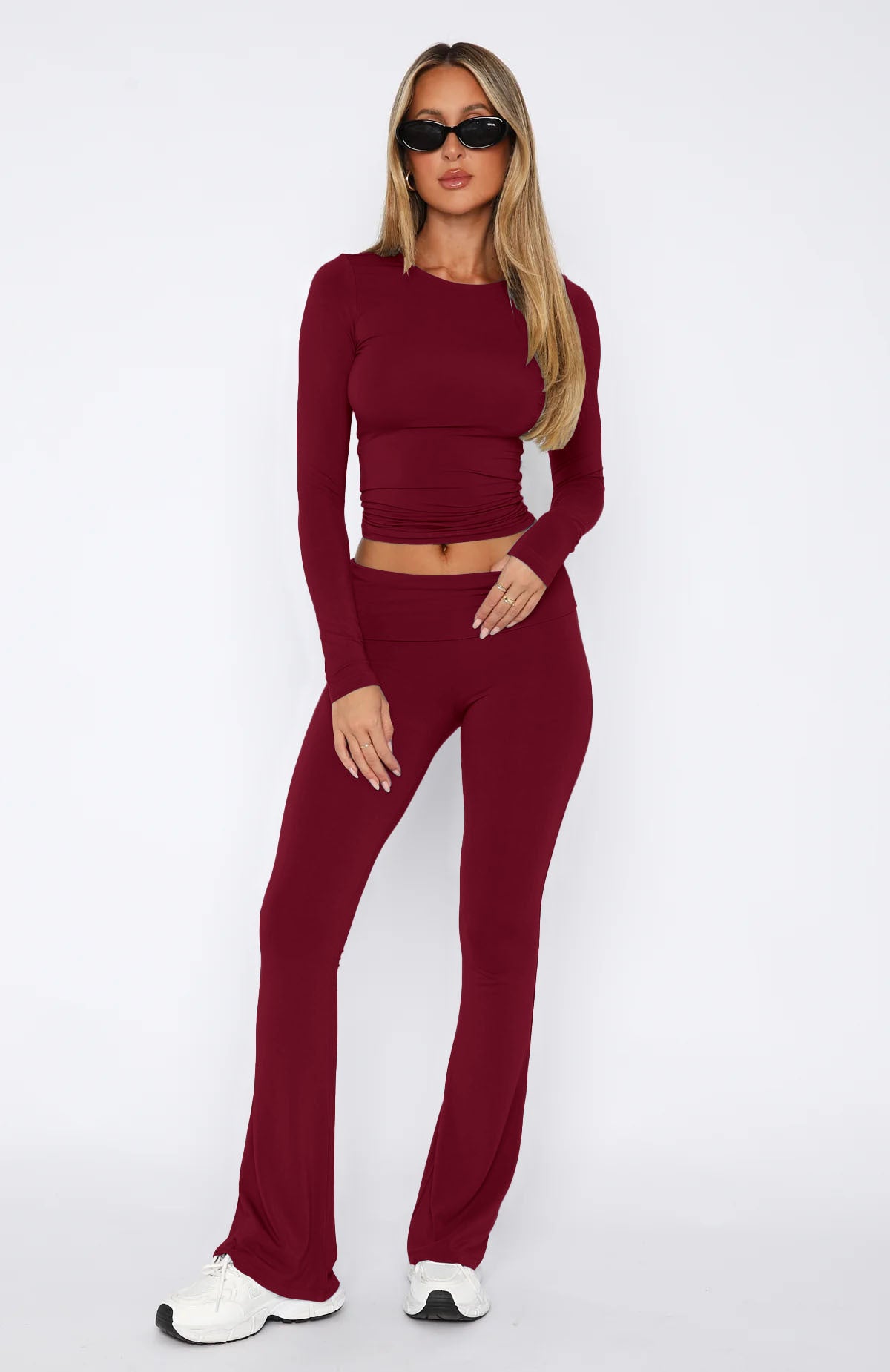 Women long sleeve round neck top and bell bottom pant two-piece set 3