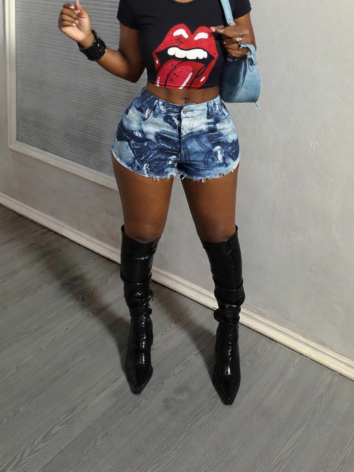 Women's Sexy Tight Fitting Printed Denim Shorts 5