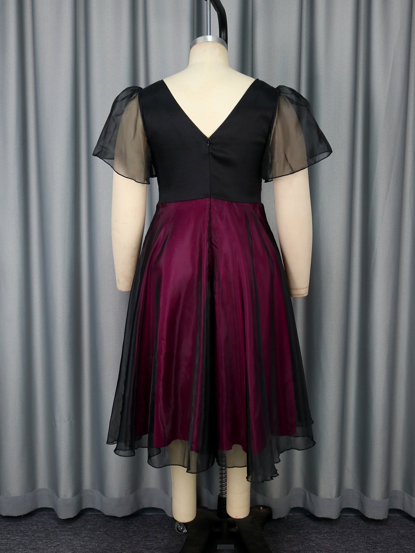 Plus Size Mesh Patchwork V-Neck A-Line Party Dress 5