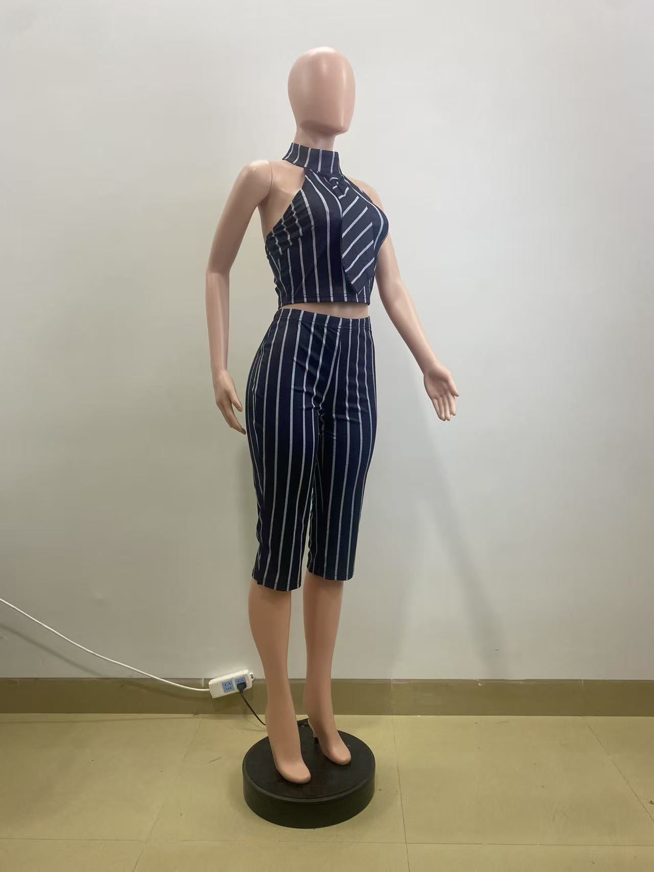 Women Summer Black and White Striped Sleeveless Turndown Collar Vest Top Three-Piece Pants Two-Piece Set 10