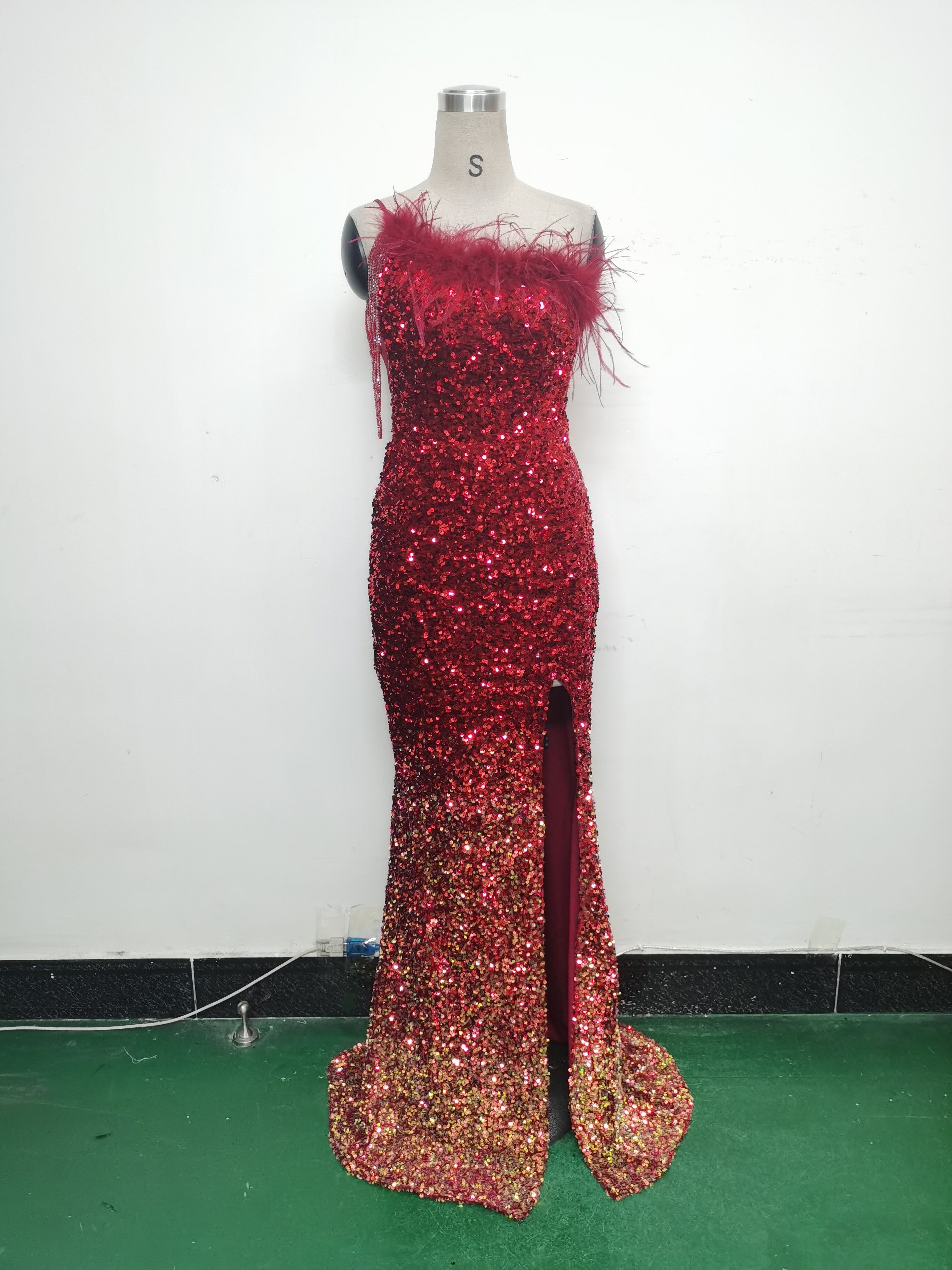 Women Ostrich Feather Beaded Sequin One Shoulder Slash Shoulder Slit Evening Dress 25