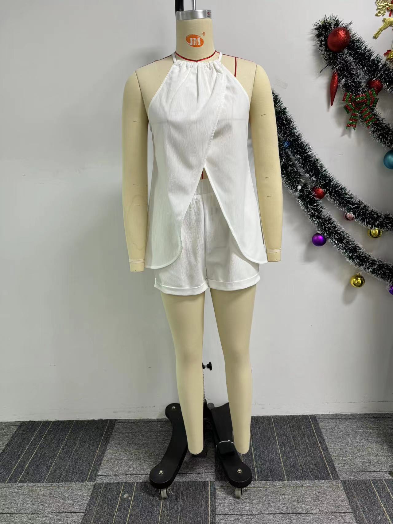 Women sexy solid slit halter neck lace-up sleeveless top and shorts two-piece set 8