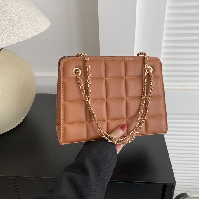 Women Retro Chain Solid Shoulder Bag 21
