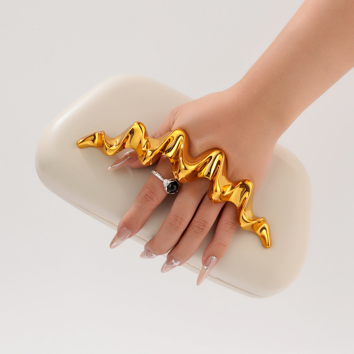 Women's Shoulder/Crossbody Bag Unique PU Wristlet Clutch for Wedding & Evening Party 4