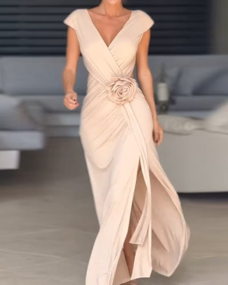 Women's Chic Elegant V-neck Sleeveless Slit Hollow Slim Waist Slim Evening Dress 3