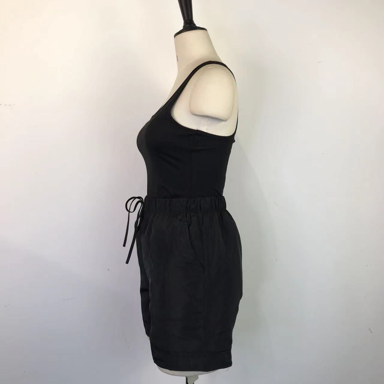 Women's Fashion Solid Color Two Piece Vest Loose Casual Shorts Summer Two Piece Set 18