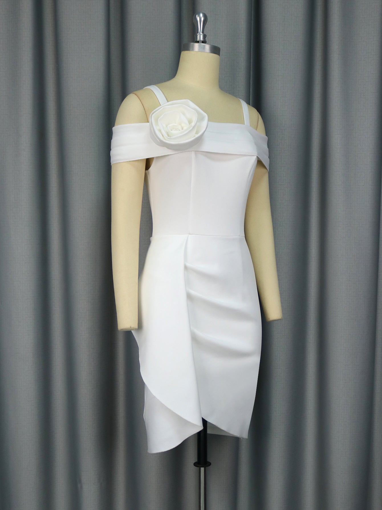 Fashionable Flower-Embellished Formal Party Off-Shoulder Bodycon Dress 10