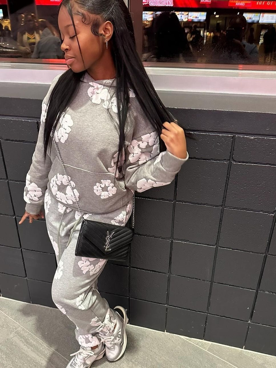 Women popular print sports loose two-piece set 9