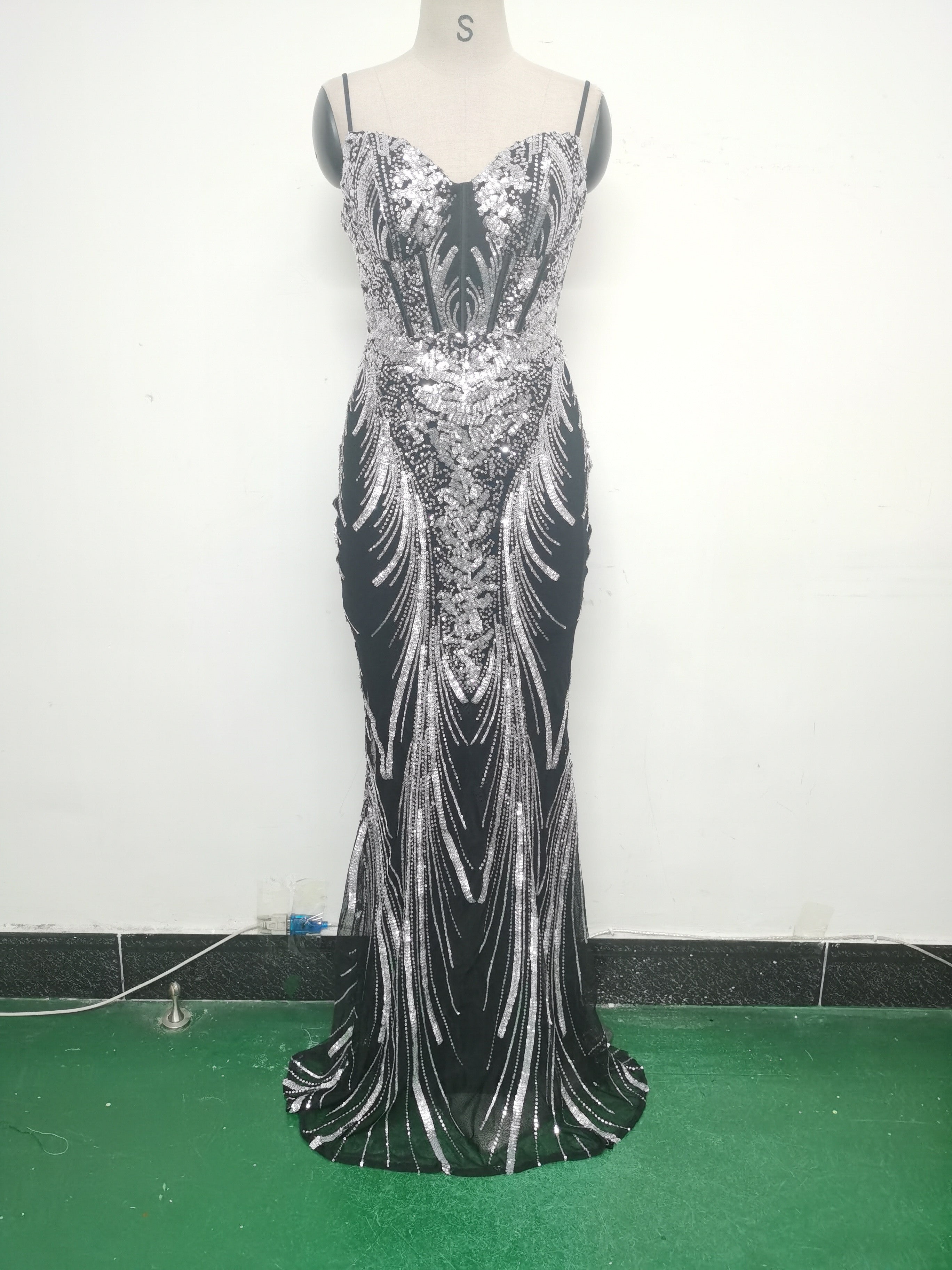 Women Fishbone Sequin Positioning Flower Evening Dress 36