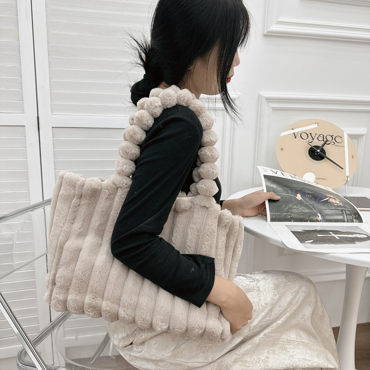 Women Shoulder Furry Tote Bag