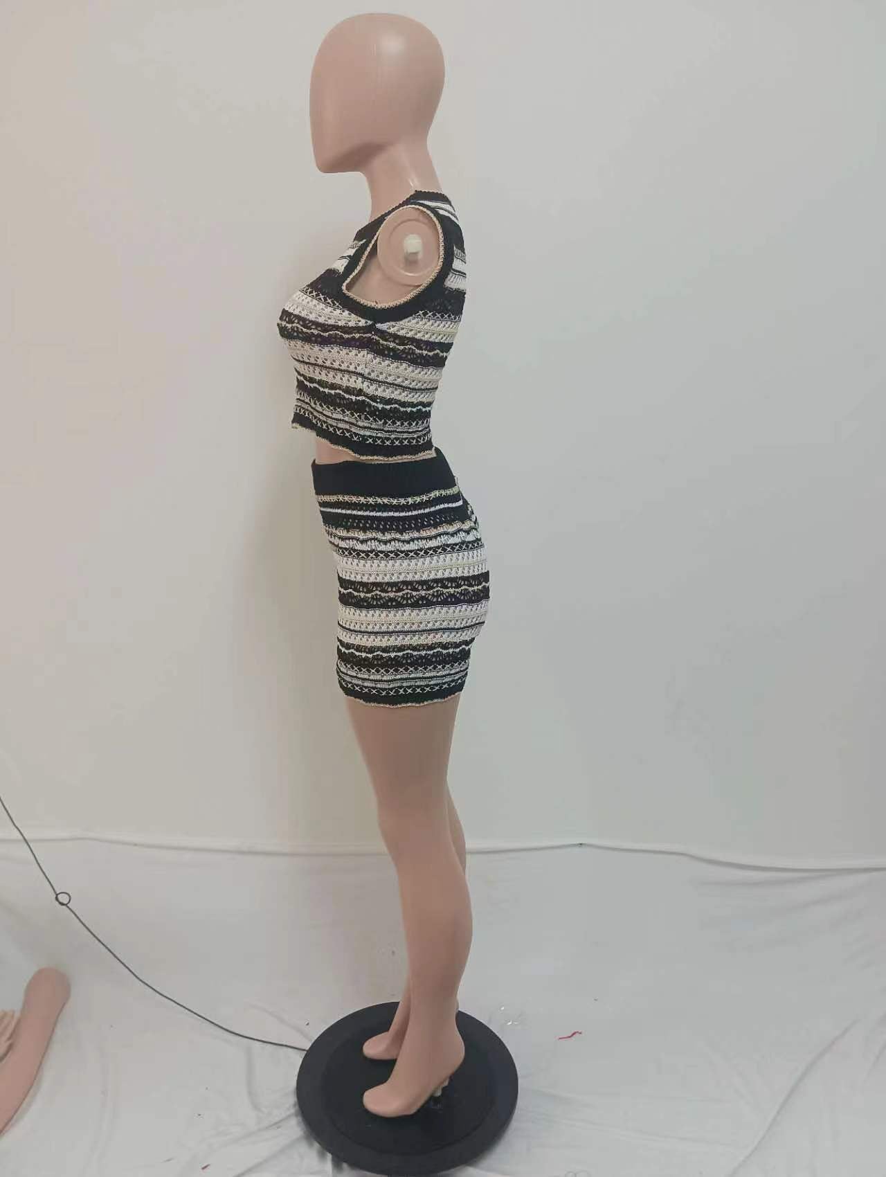 Summer Women's Striped Sleeveless Sweater Shorts Fashion Two Piece Set 5