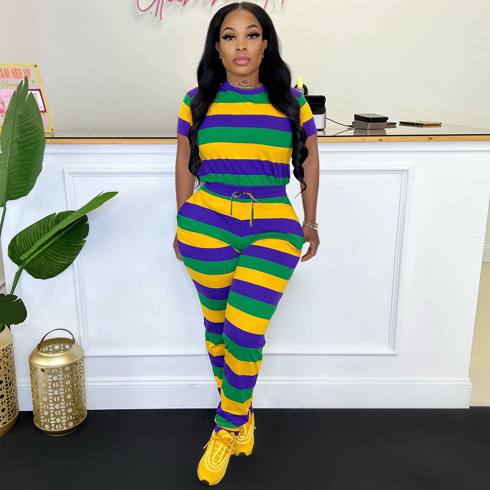 Women Striped Print Round Neck Short Sleeve Top and Pants Two-Piece Set