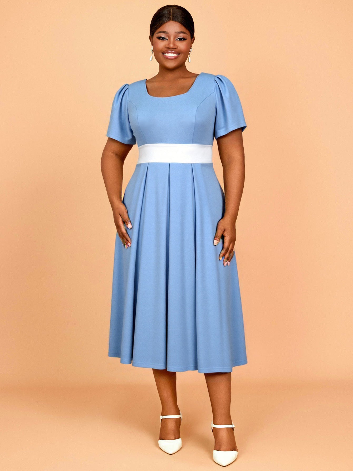 Plus-Size Women Backless Short-Sleeve Bow Belted Party Dress