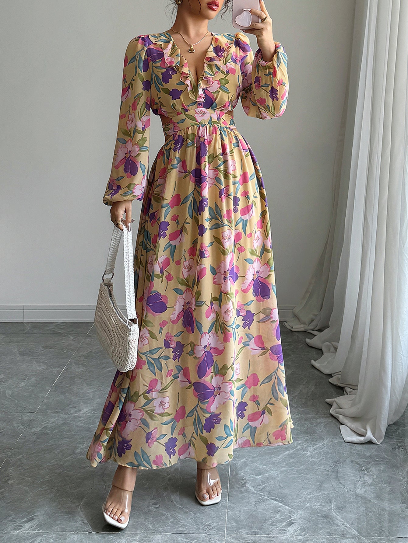 Women Elegant printed v-neck dress