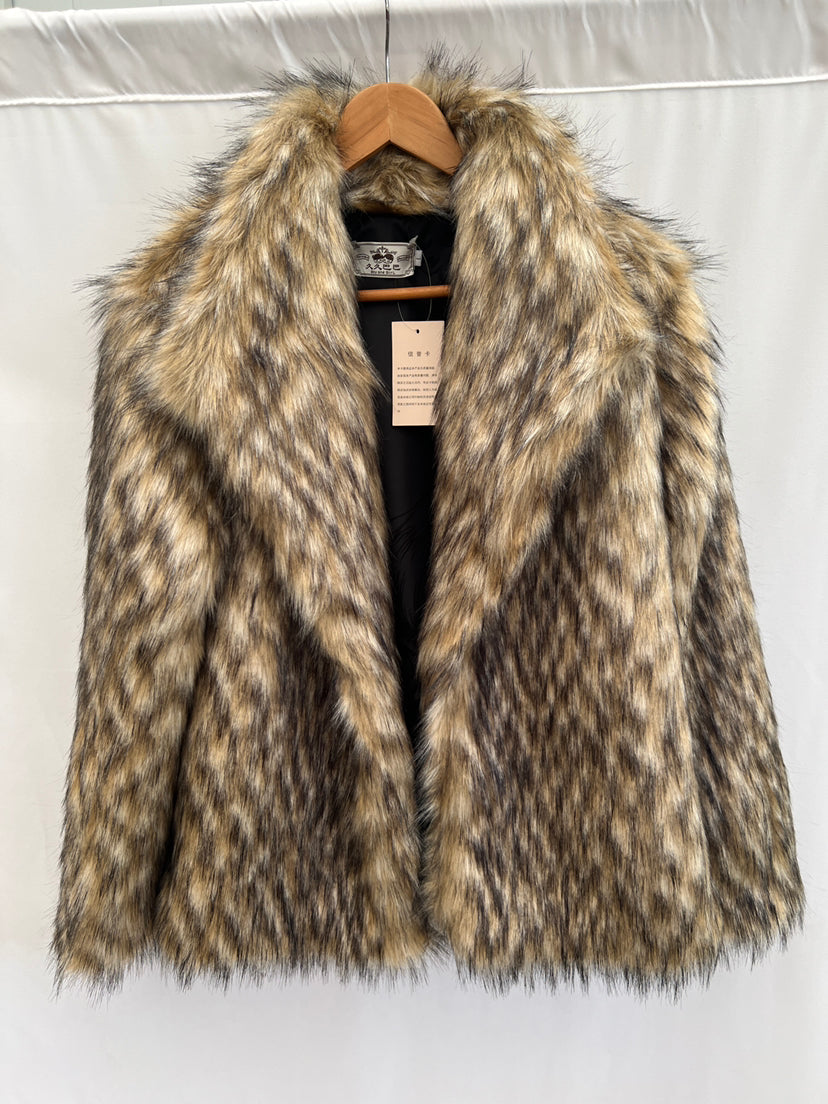 Women's Fur Coat Brown Turndown Collar Environmentally Warm Coat 8