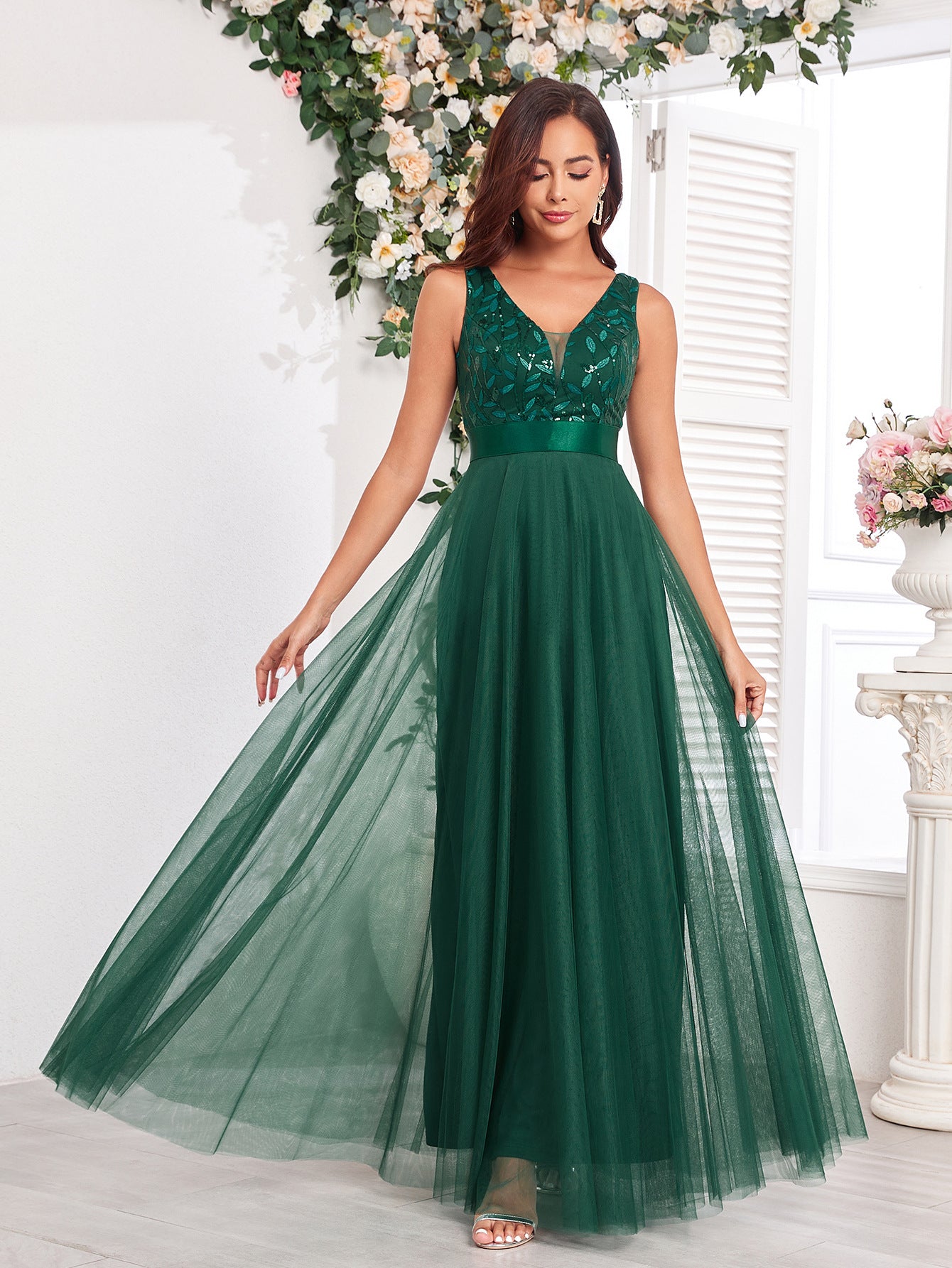 Patchwork Elastic Waist Sleeveless Double V Neck Evening Gown with Embroidered Tulle Elegant Long Swing Party Dress 7