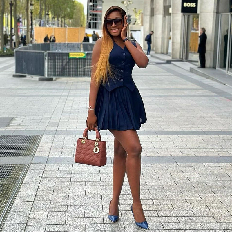 Women's Summer Solid Color V-Neck Sleeveless Vest Top Pleated Skirt Two-Piece Set 4