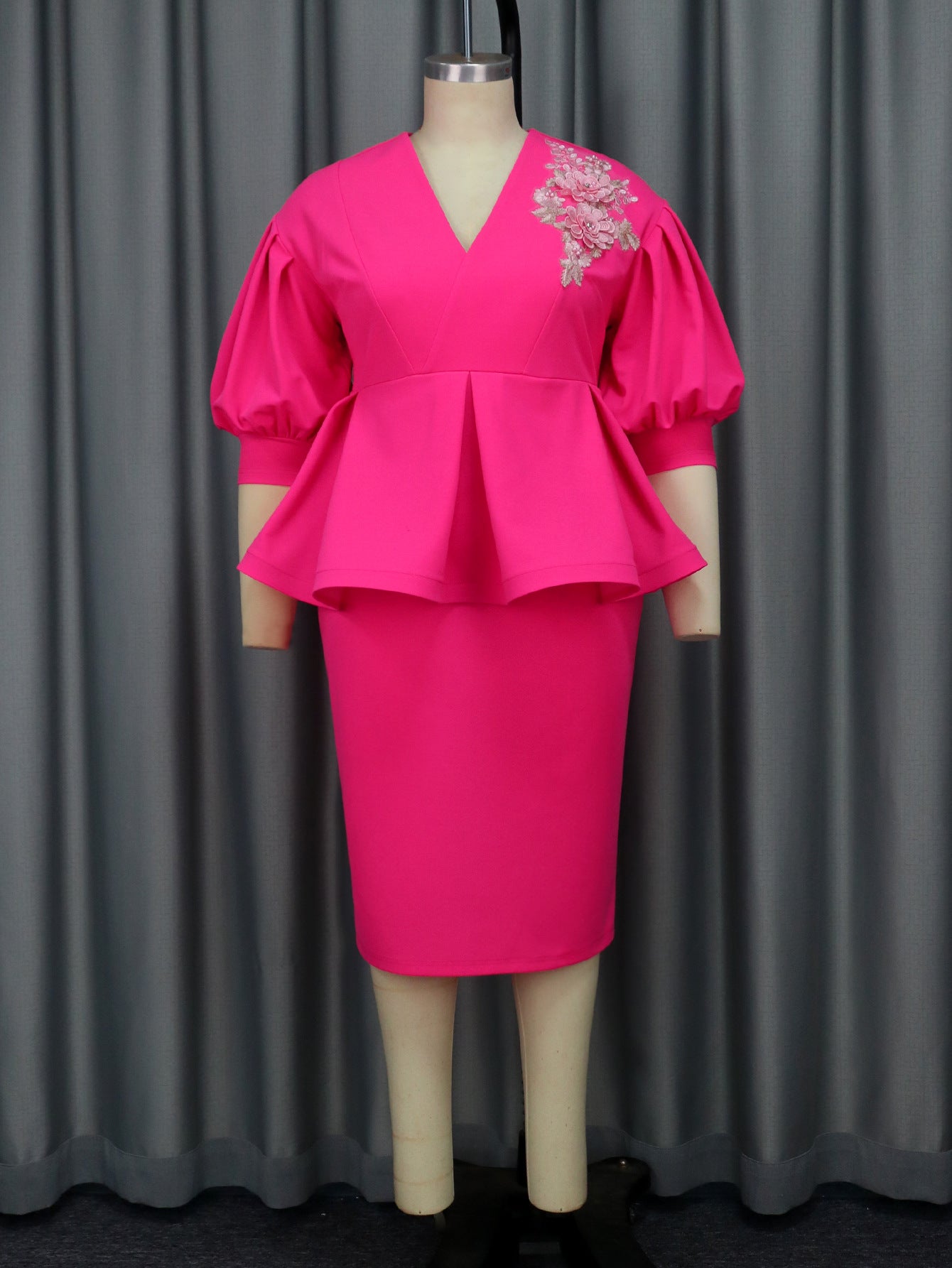 Women V-neck Lantern Sleeve Embroidered Dress 4