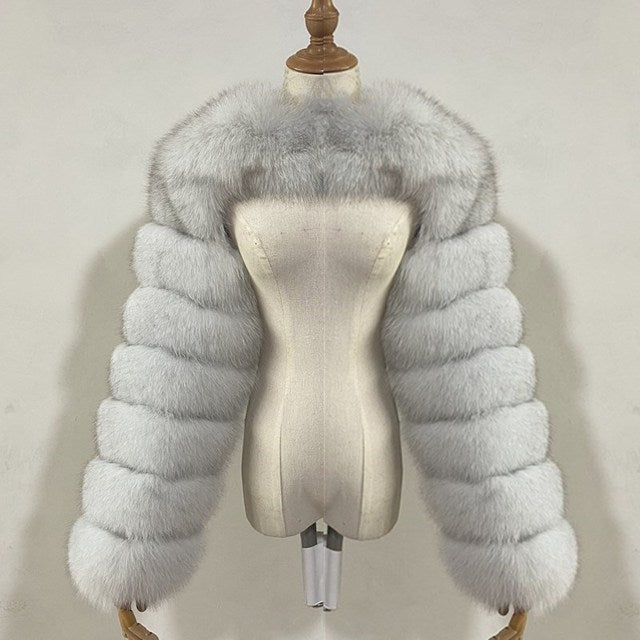 Fashionable Autumn And Winter Women's Cape Fur Coat 9