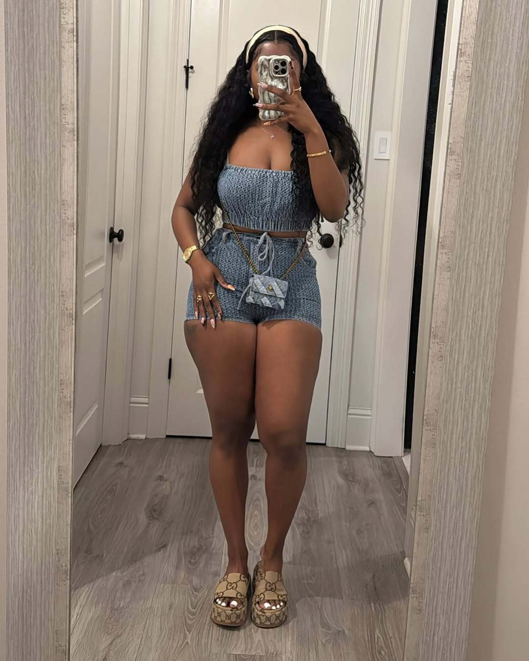 Women Sexy Stretchy Denim Strapless Casual Top and Shorts Two-piece Set 3