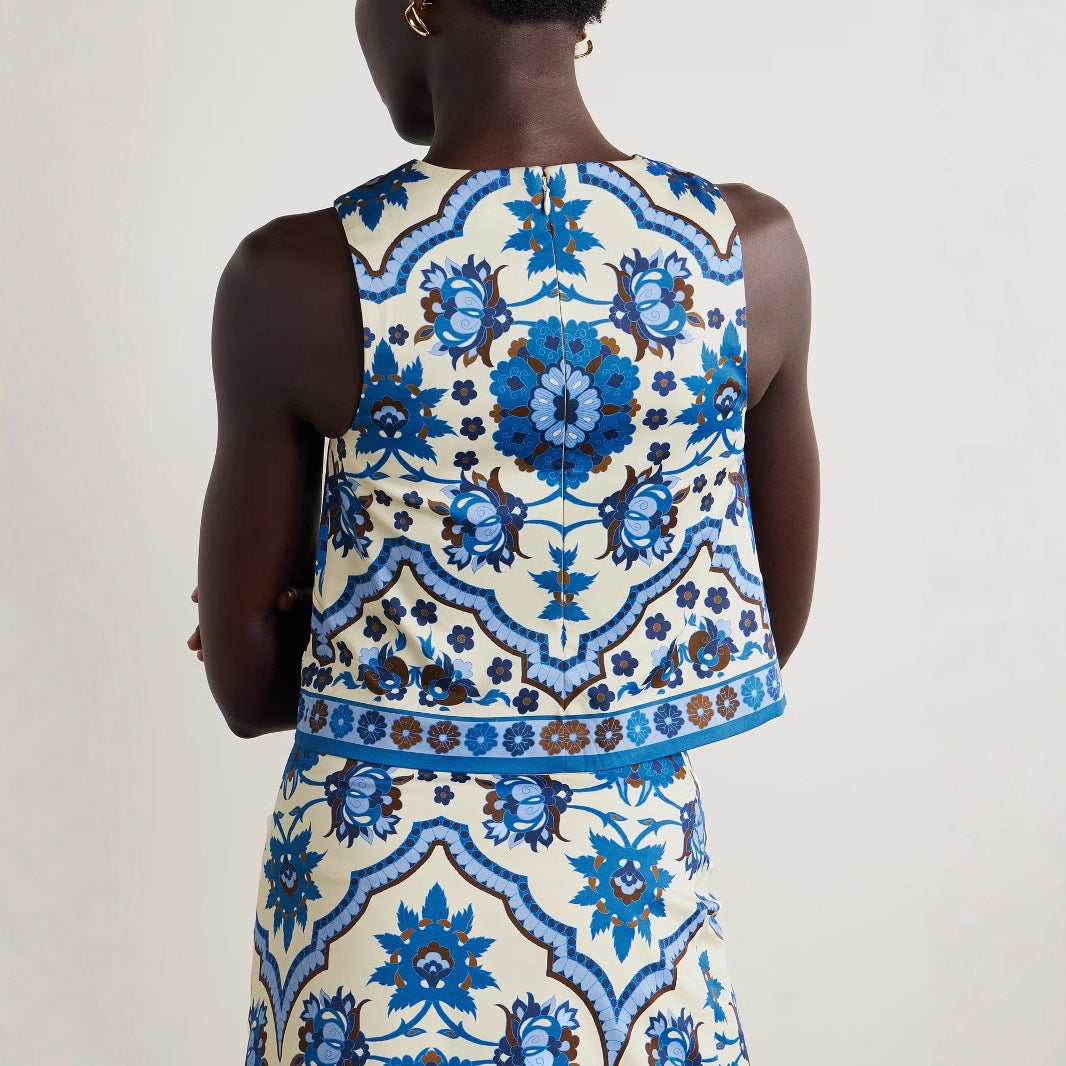 Summer Women's Slim Fit Blue Print Round Neck Top and Short Skirt Set 3